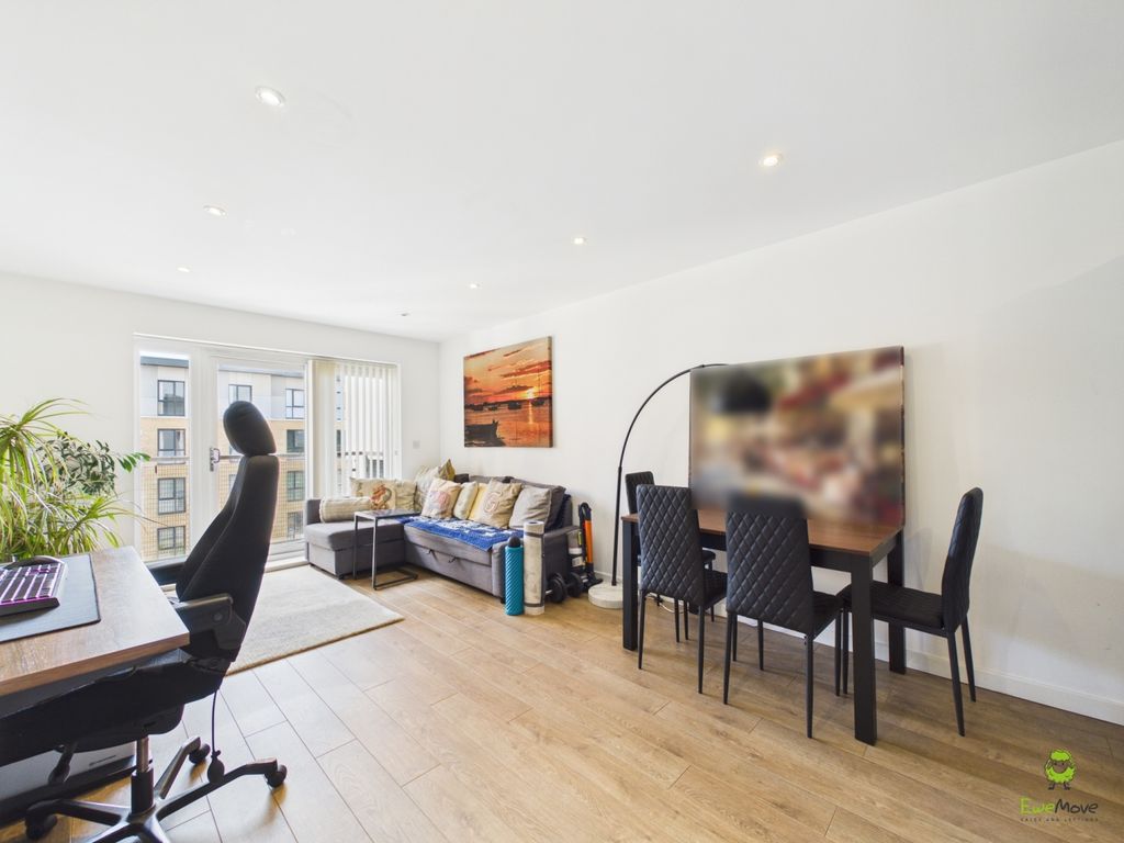 Property photo 2 of 10 Presented By Kevin At Ewemove Bexleyheath And Dart