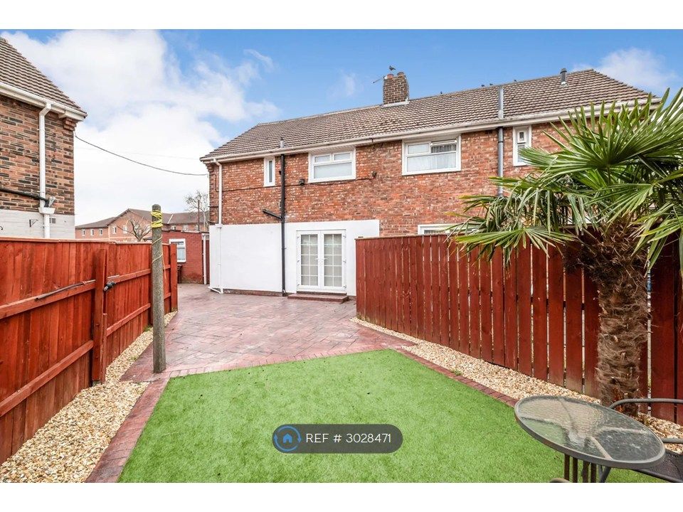 Property photo 2 of 12