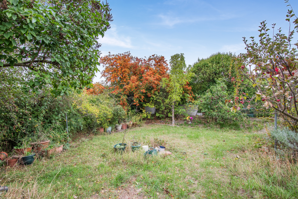 Property photo 2 of 9