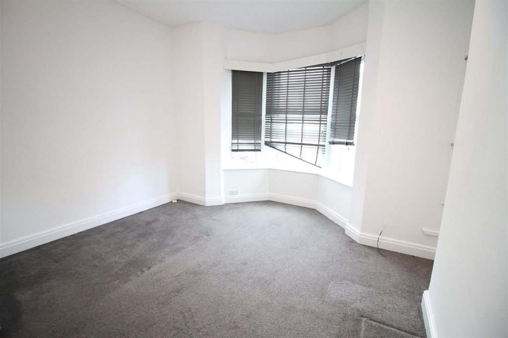 Property photo 2 of 5 Img_5975[1].Jpg