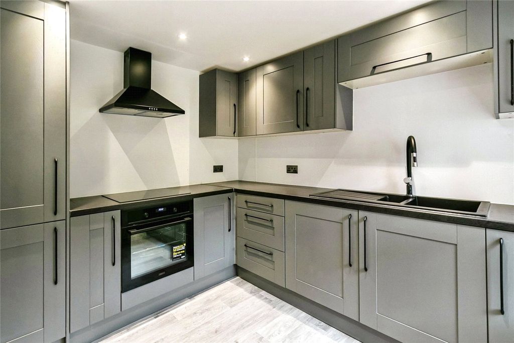 Property photo 1 of 11 Picture No. 01