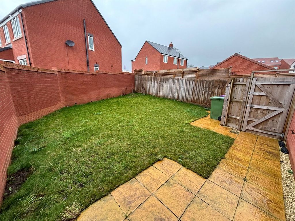 Property photo 3 of 12 Picture No. 28