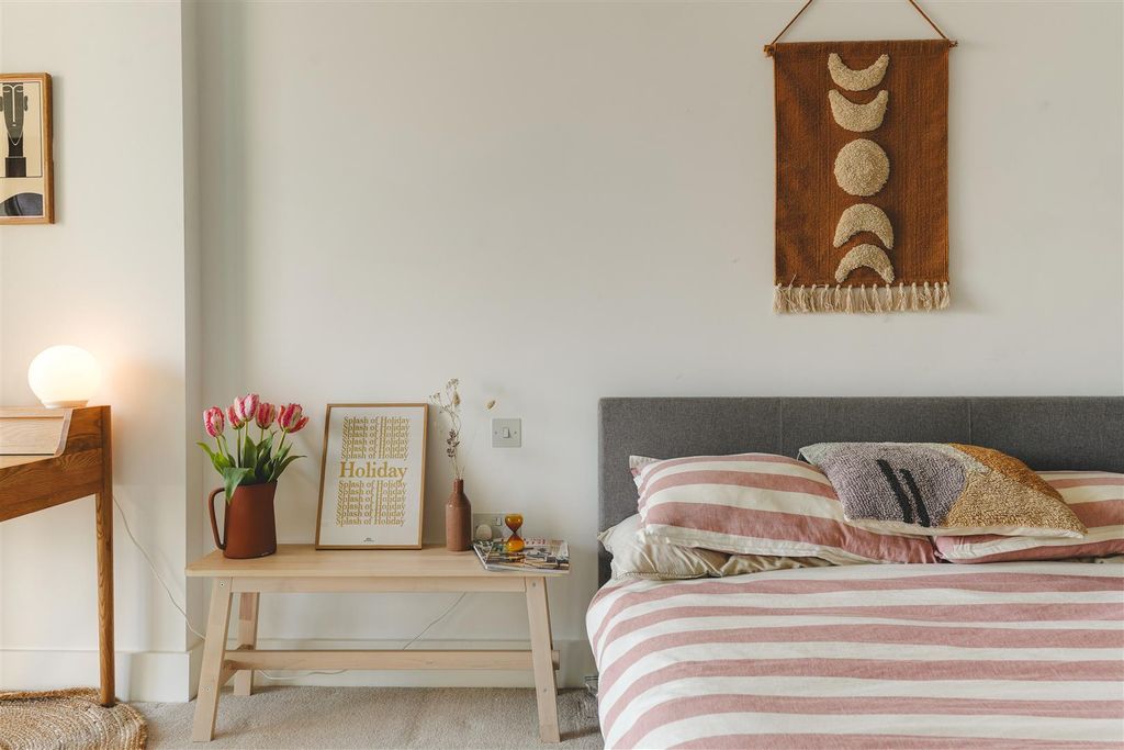 Property photo 1 of 28 Kingsland Road-17.Jpg