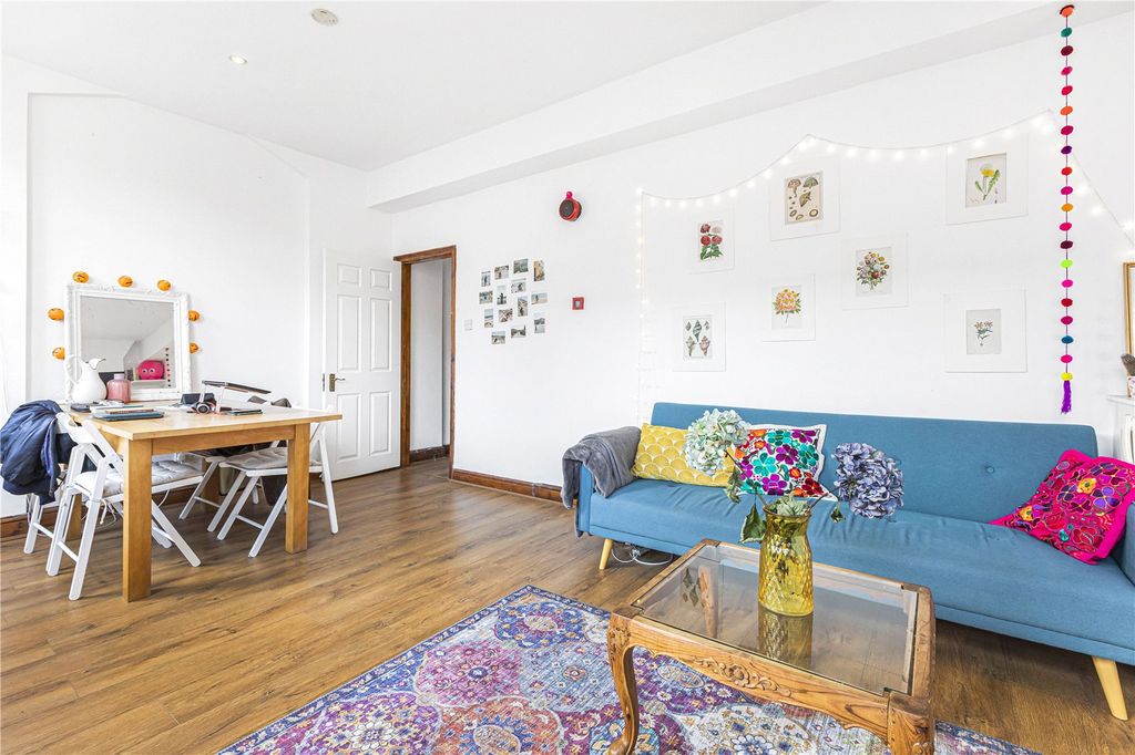 Property photo 1 of 16 1