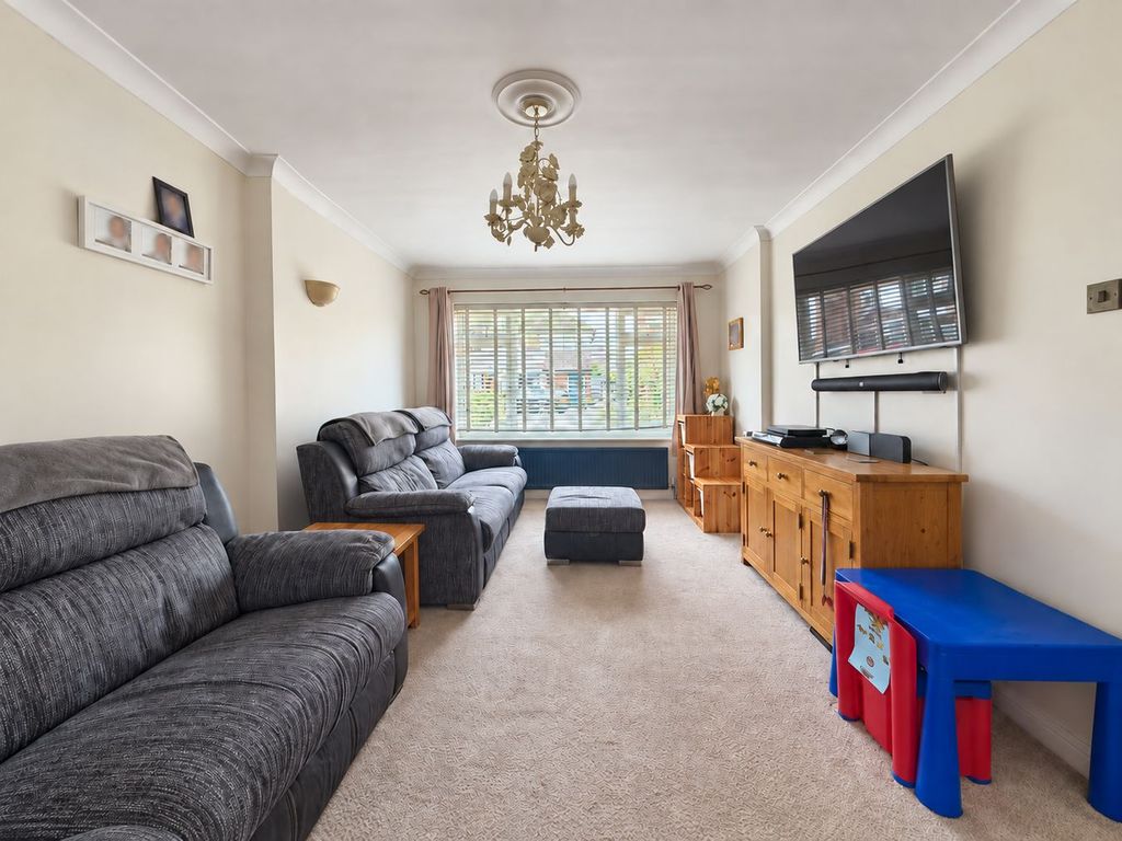 Property photo 2 of 20