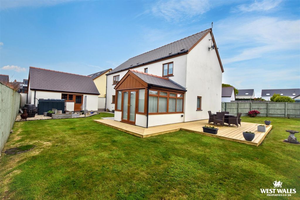 Property photo 1 of 28 25 (7).Jpg