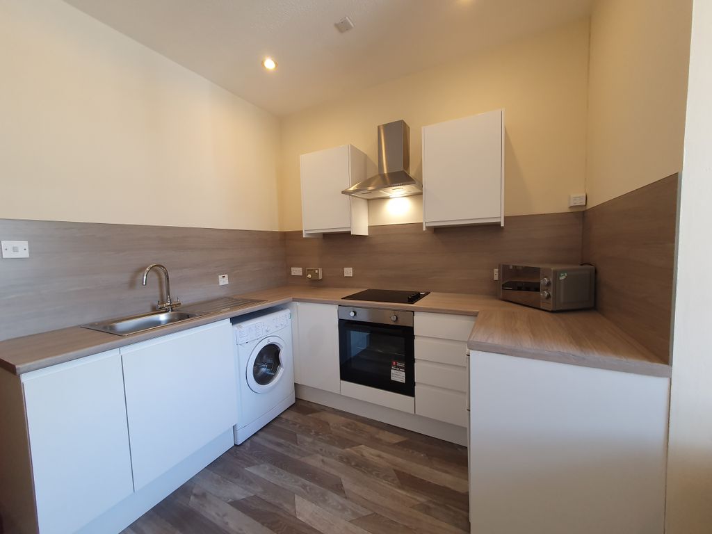 Property photo 2 of 13 Kitchen