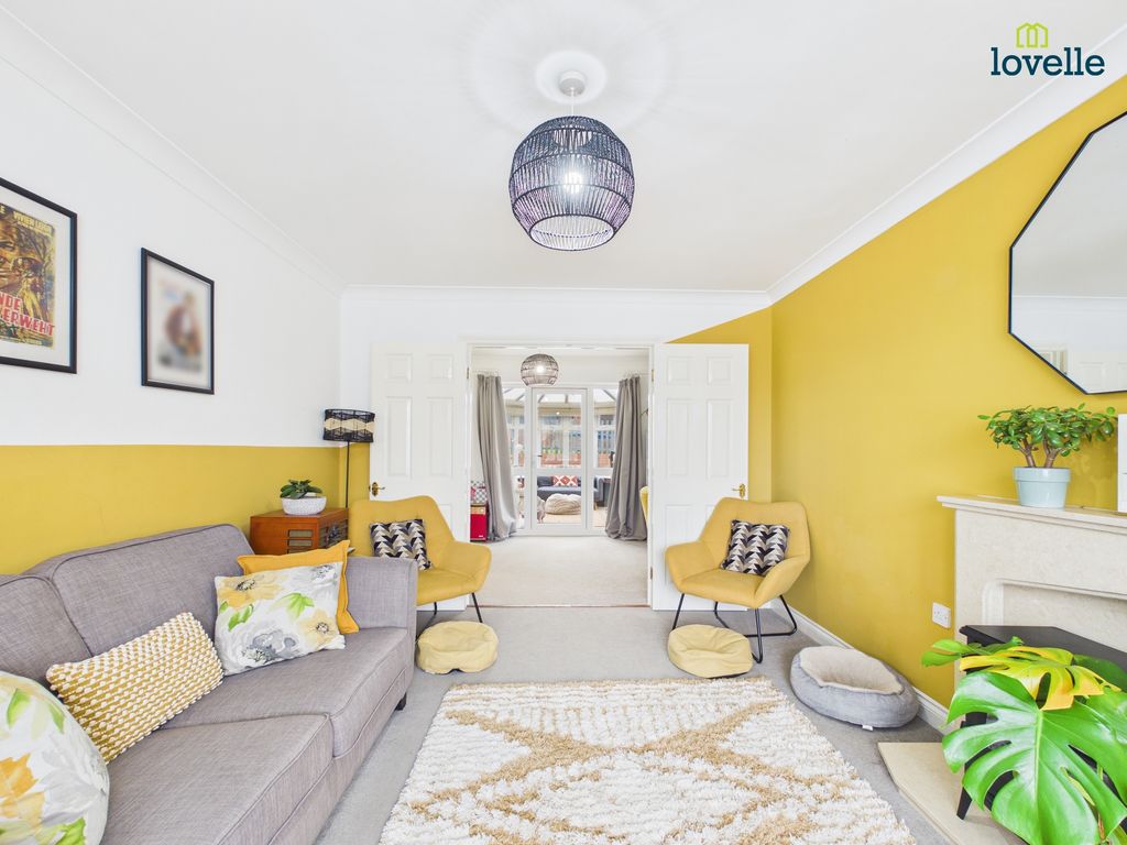 Property photo 3 of 33