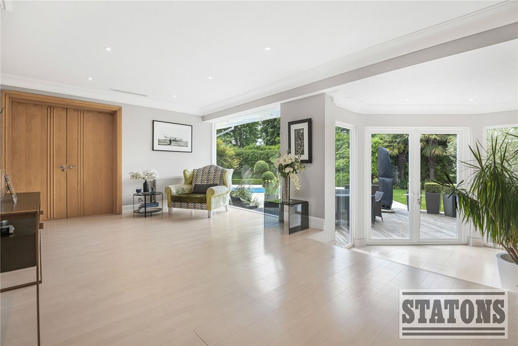 Property photo 3 of 39 Picture No. 34