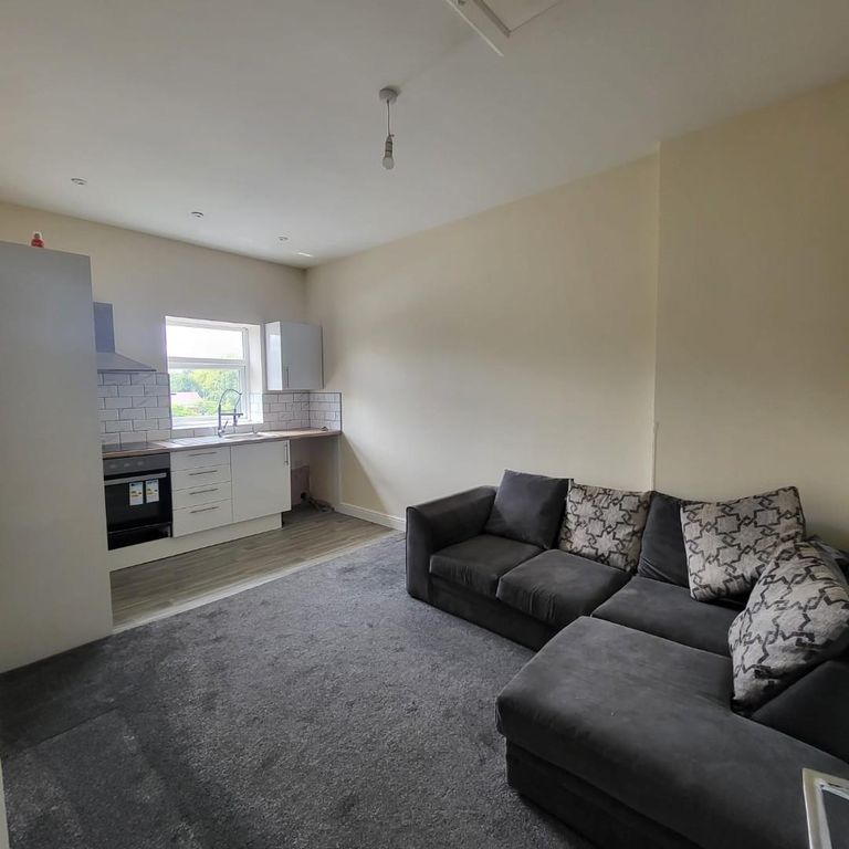 Property photo 2 of 7