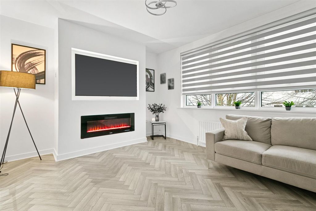 Property photo 2 of 24 Lilac-8.Jpg