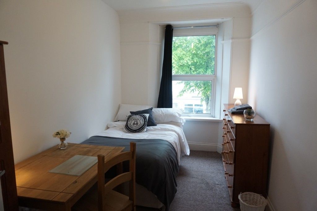 Property photo 2 of 4