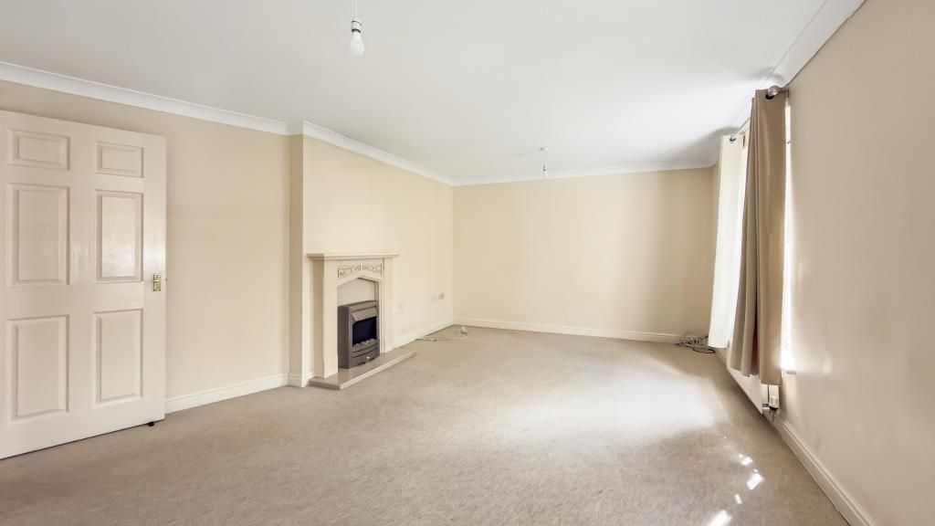 Property photo 3 of 19 9_79385.Jpg