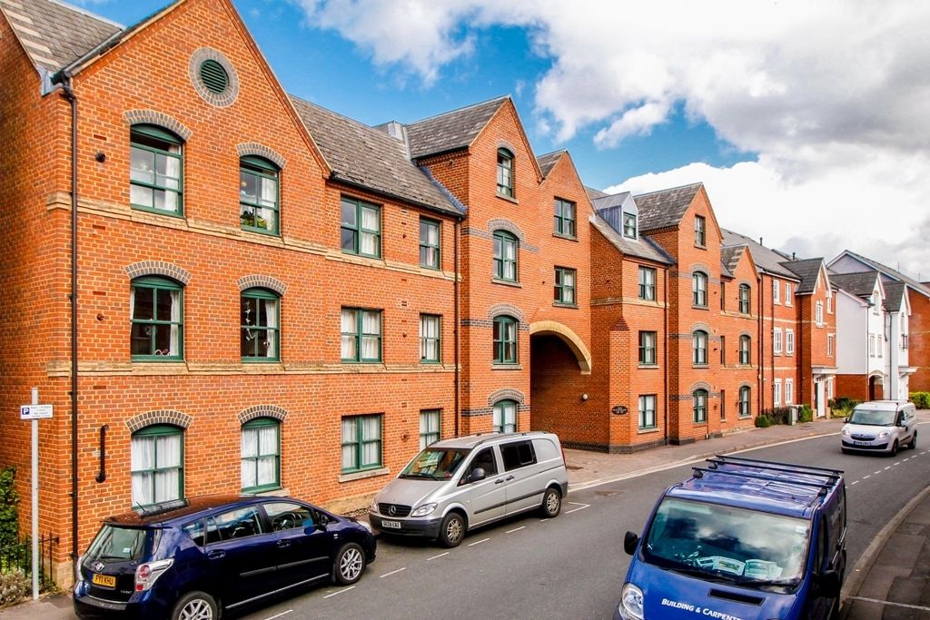 Property photo 1 of 7 2