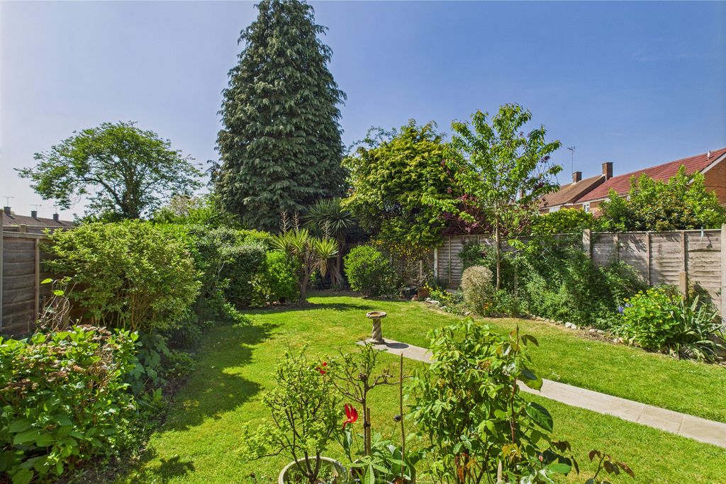 Property photo 3 of 19