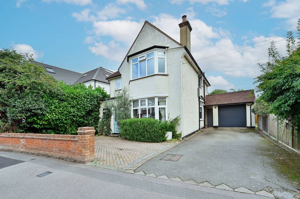 Property photo 1 of 21