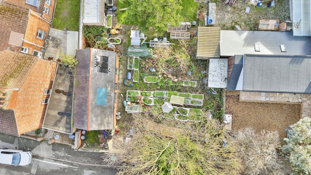 Property photo 3 of 15