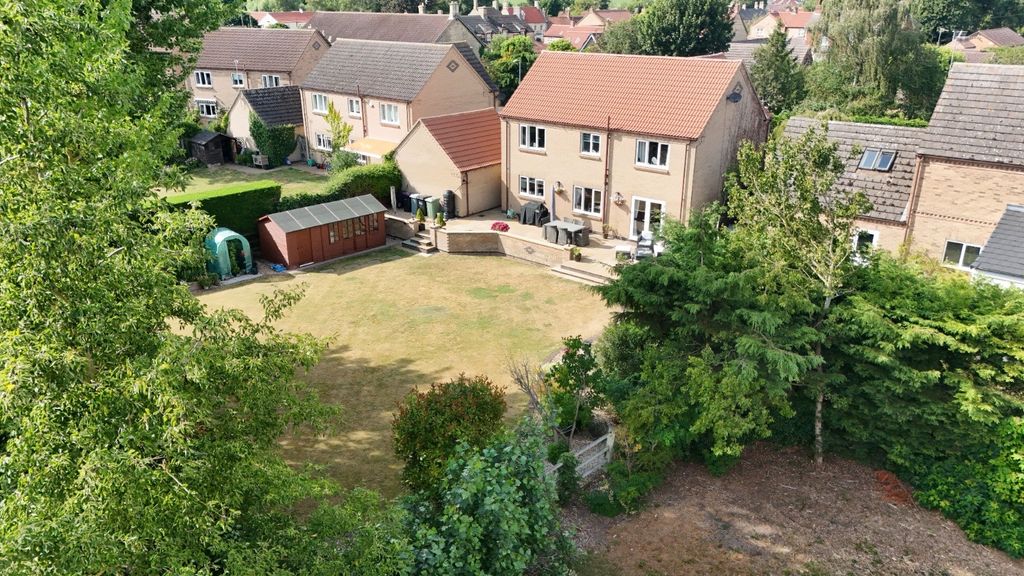 Property photo 2 of 21 2 Drone
