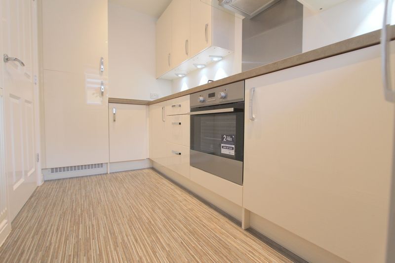 Property photo 2 of 12 Photo 9