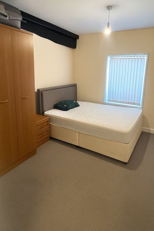 Property photo 2 of 3