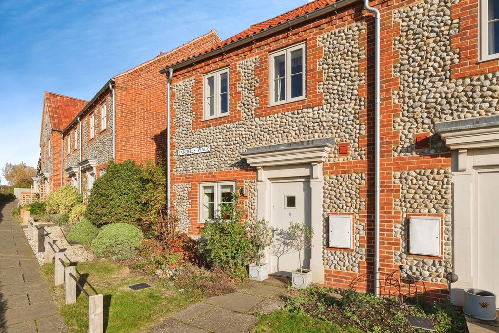 Property photo 1 of 17 Photo