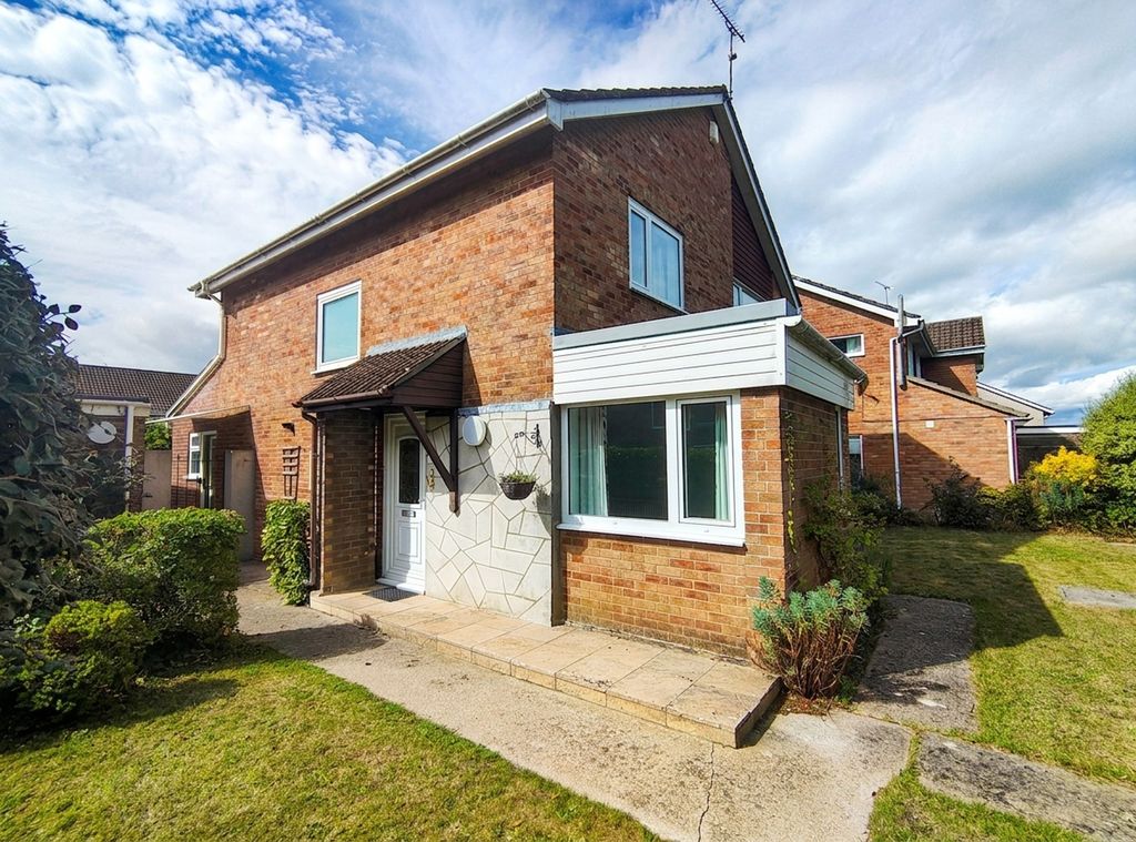 Property photo 1 of 22