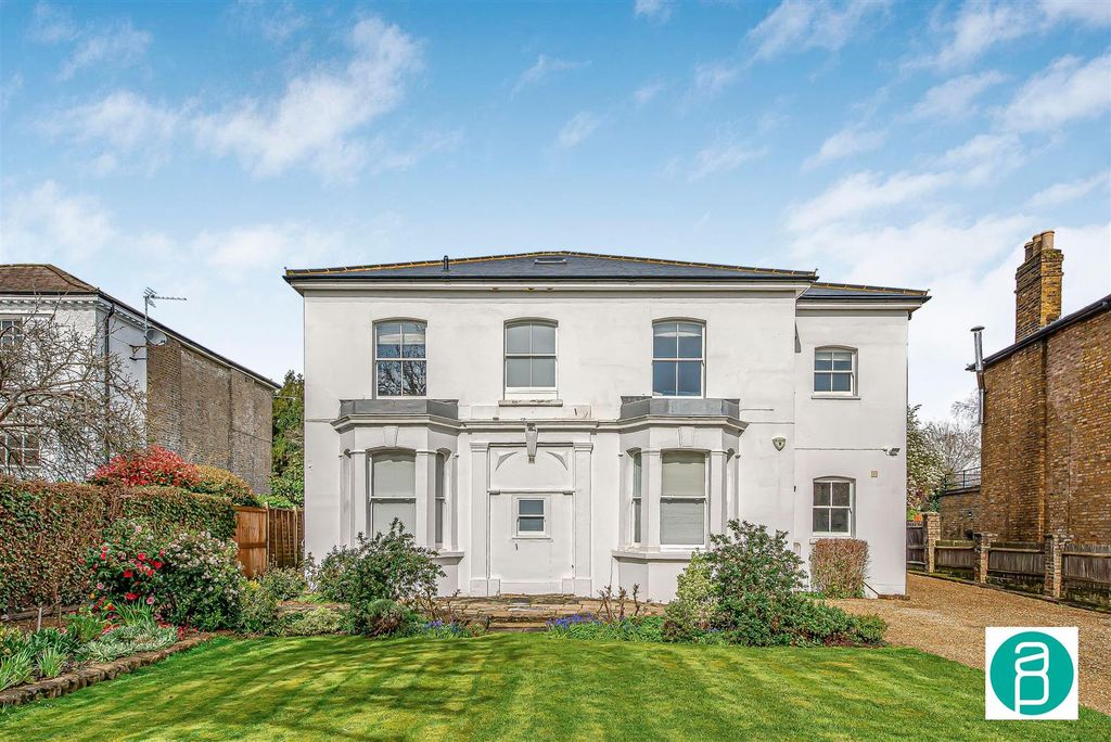 Property photo 1 of 9 3_32_Thornton_Hill-2.Jpg