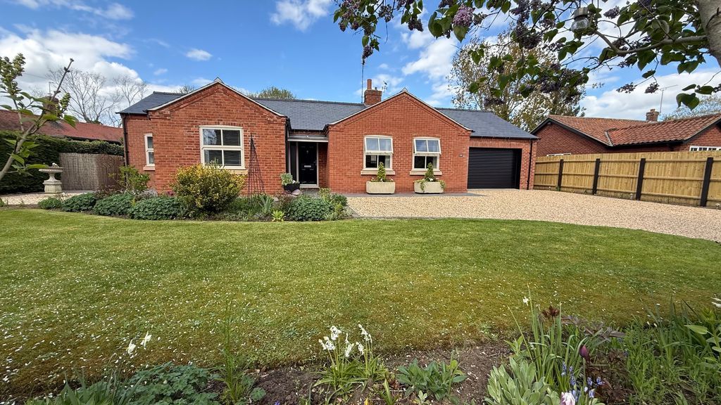 Property photo 1 of 19 Photo 19
