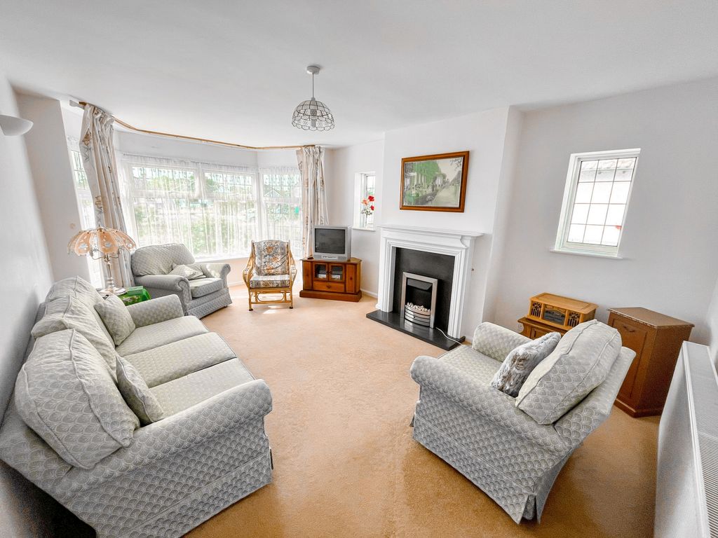 Property photo 2 of 11 Photo 7
