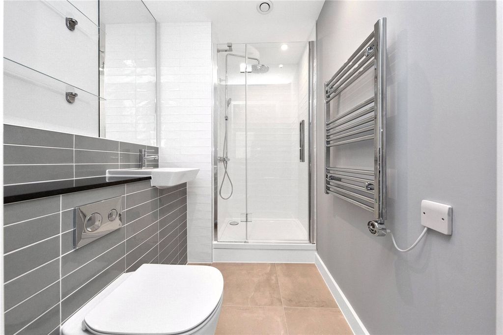 Property photo 3 of 8 Picture No. 04