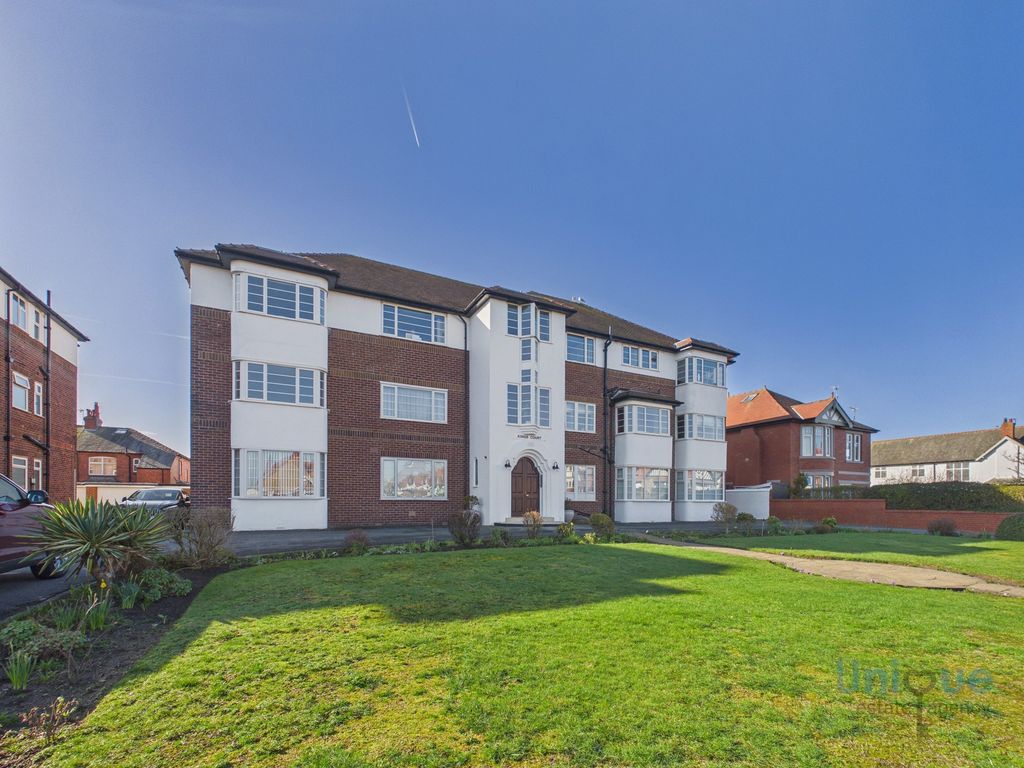 Additional image 14 of 2 bed flat for saleKings Court, 196 Clifton Drive South, Lytham St. Annes FY8