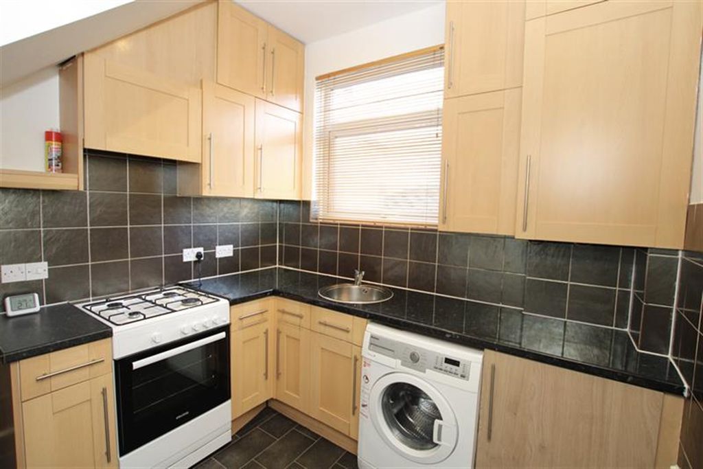 Property photo 1 of 5 (Main)