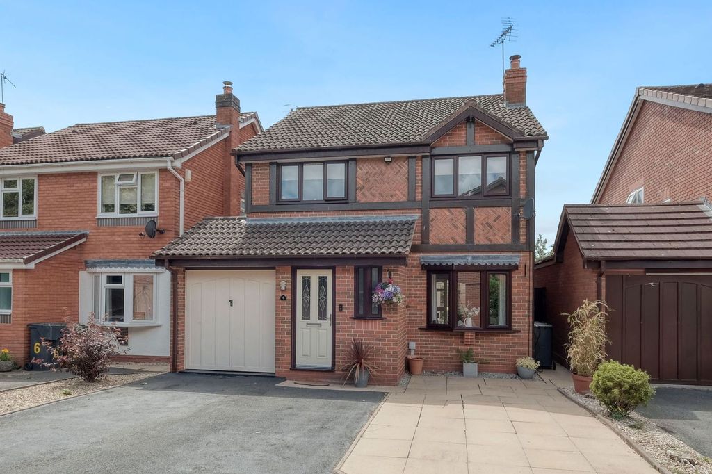 Property photo 1 of 16