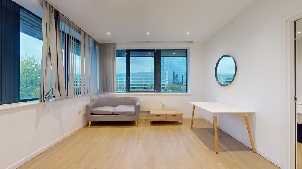 Property photo 1 of 13 Living Room