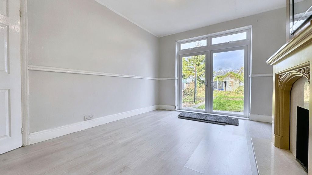 Property photo 1 of 8 Whabfz3Fxukdjcdxxtfy4Q