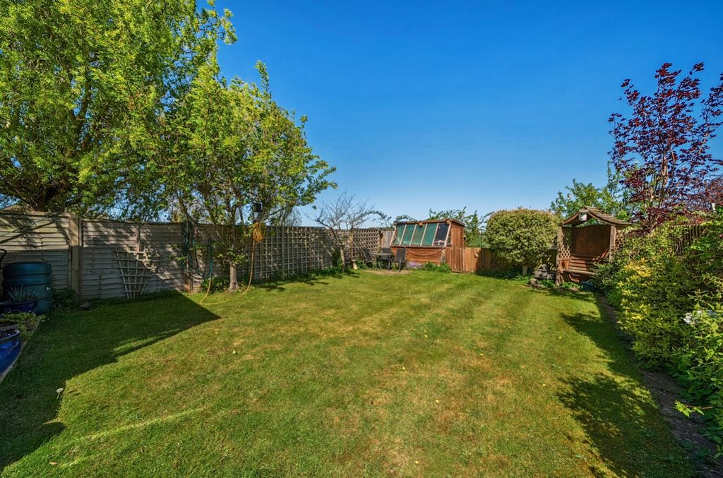 Property photo 3 of 20 1453345-3-69F0E6079F525