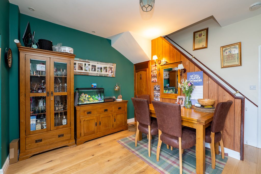 Property photo 3 of 21 Picture No. 31