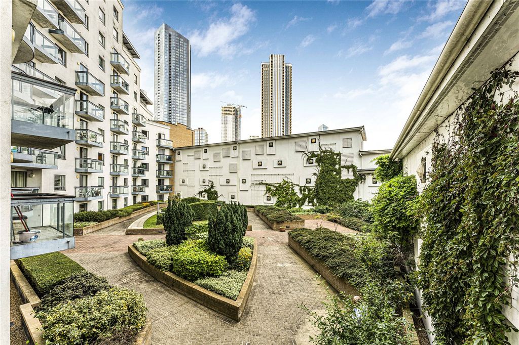 Property photo 3 of 7 Area