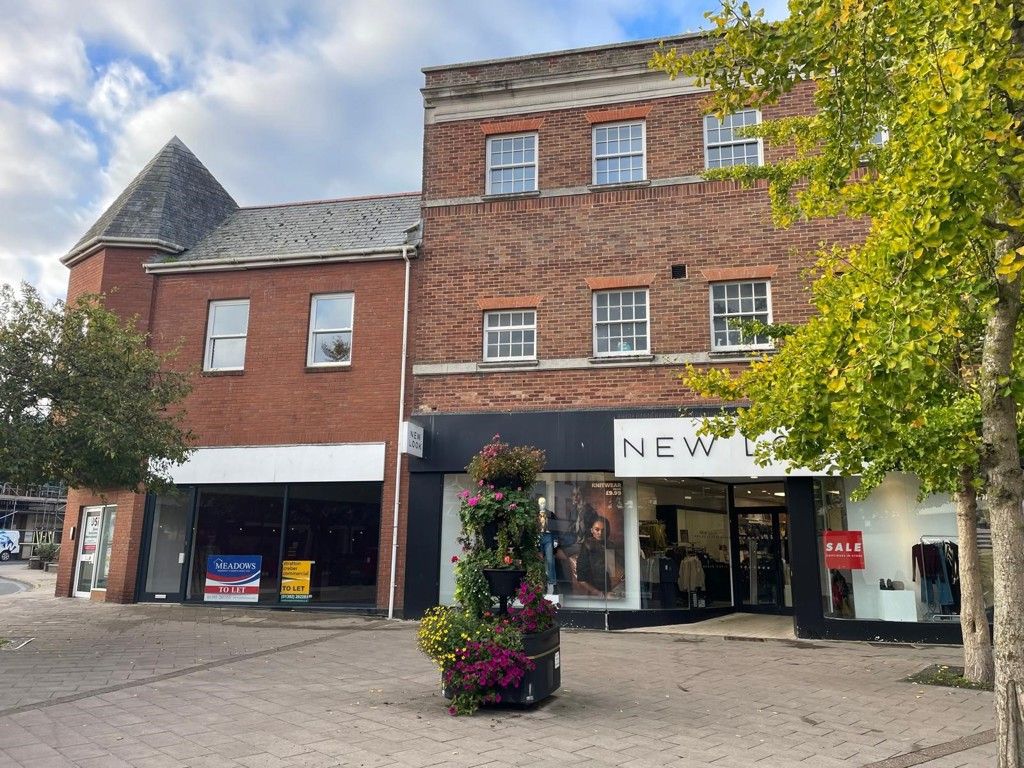 Property photo 1 of 7 Photo 8