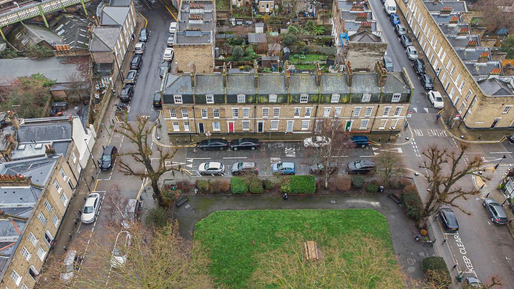 Property photo 2 of 45 Photo 42