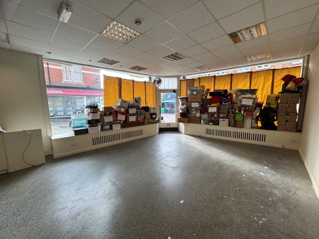 Property photo 3 of 12 Photo 2