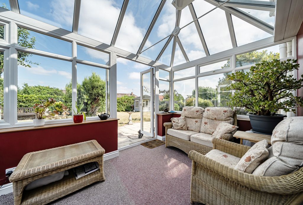Property photo 2 of 14 1494229-16-6A5632...