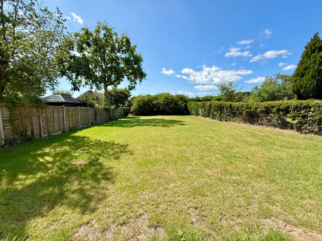 Property photo 3 of 20 65 North Lane Rear Garden