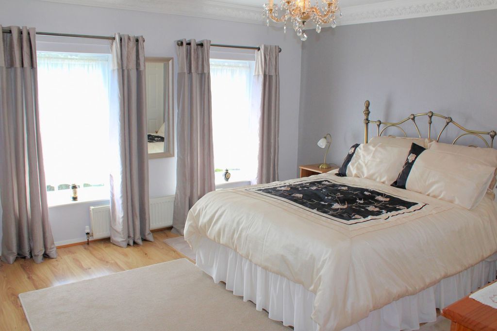 Additional image 12 of 5 bed detached house for saleKirton Road, Greetwell DN20