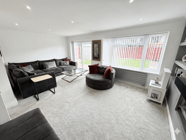 Property photo 2 of 14 Gallery