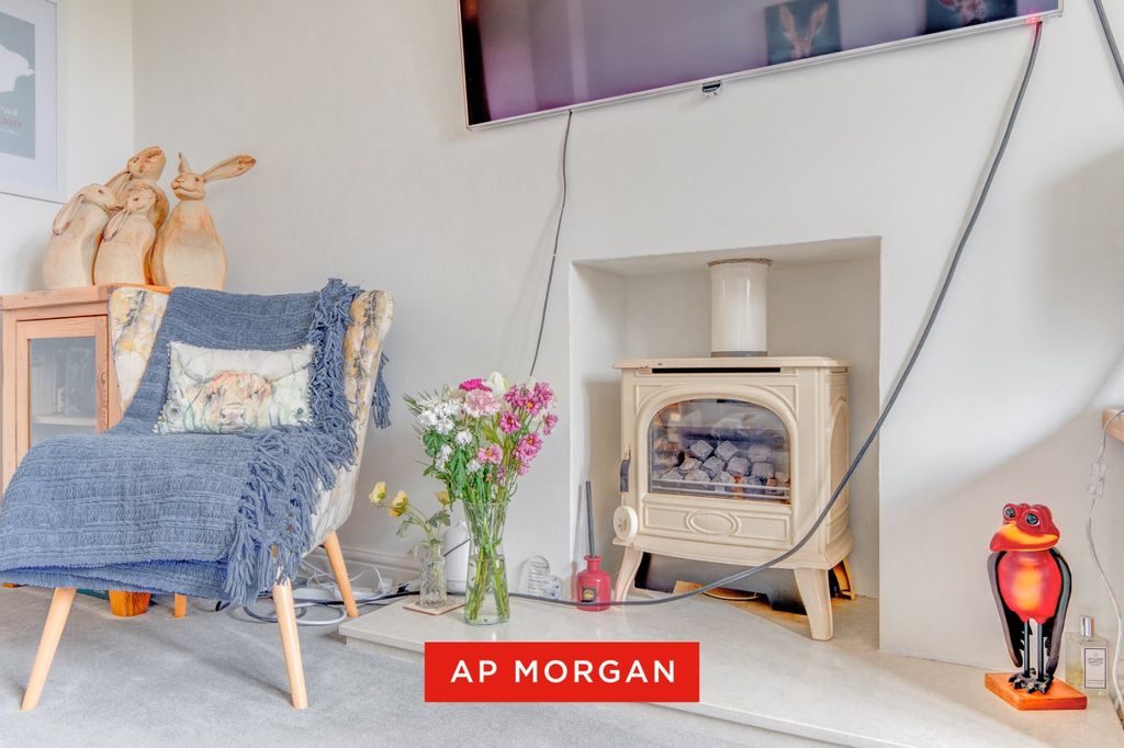 Property photo 3 of 20 Picture No. 38