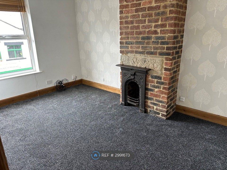 Property photo 3 of 9