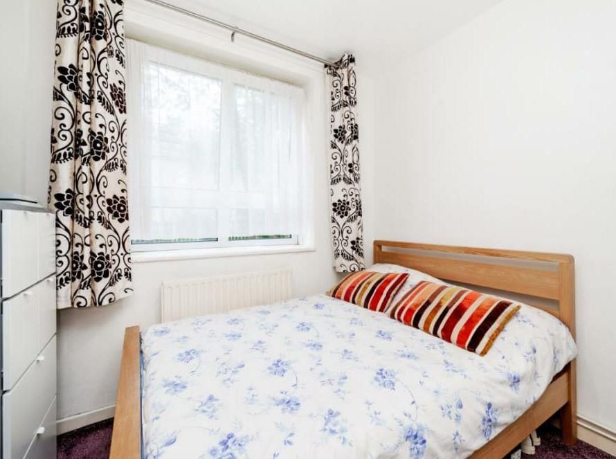 Property photo 3 of 7 Smallest Bedroom.Jpg