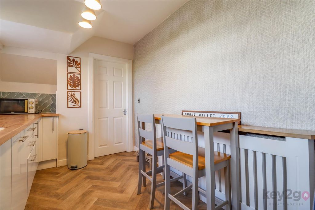 Property photo 3 of 18 Img_8720-Img_8722.Jpg