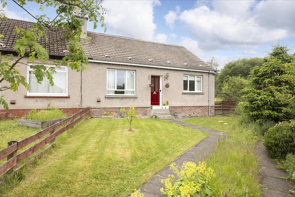 Property photo 1 of 27